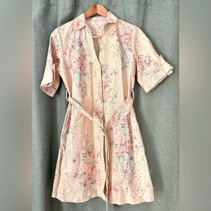 Beautiful Solitaire Floral Eyelet 95% Cotton Button Down Dress with Belt size S